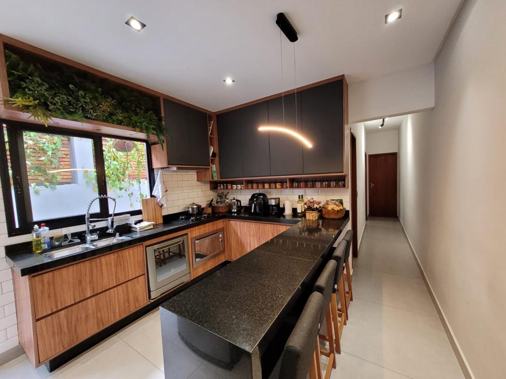 Casa de 3 dormitórios no Parque Industrial, São José dos Campos — detalhe 3 da cozinha